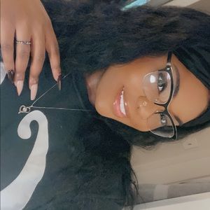 Meet your Posher, Alea